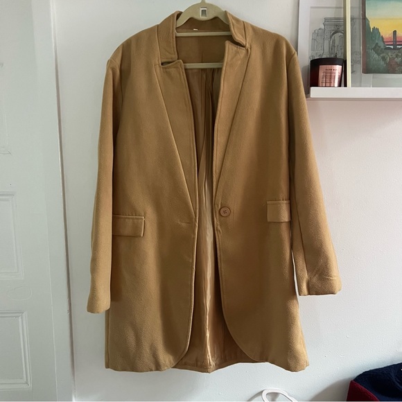 H&M Camel Coat - Picture 1 of 3